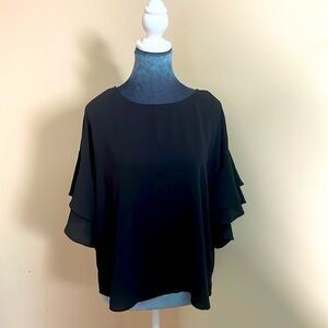 Vince Camuto Medium Black Tiered Ruffle Sleeve Top